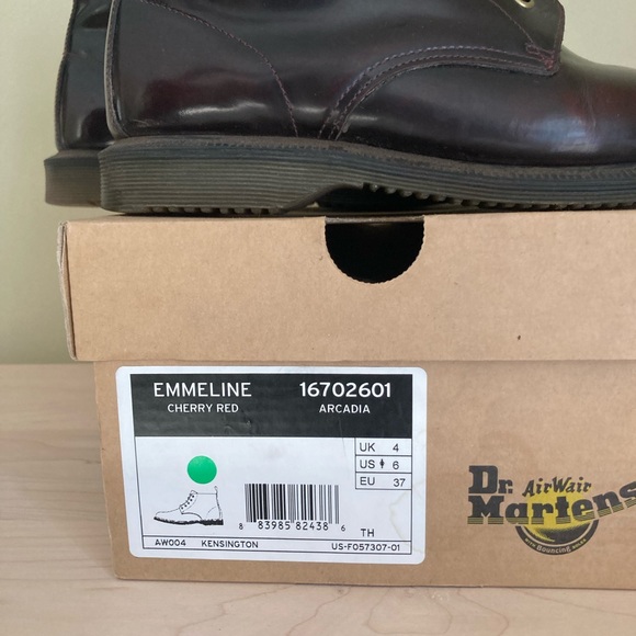 /SOLD/ Doc Martens Emmaline Arcadia Leather Laceup Boot - Picture 5 of 8